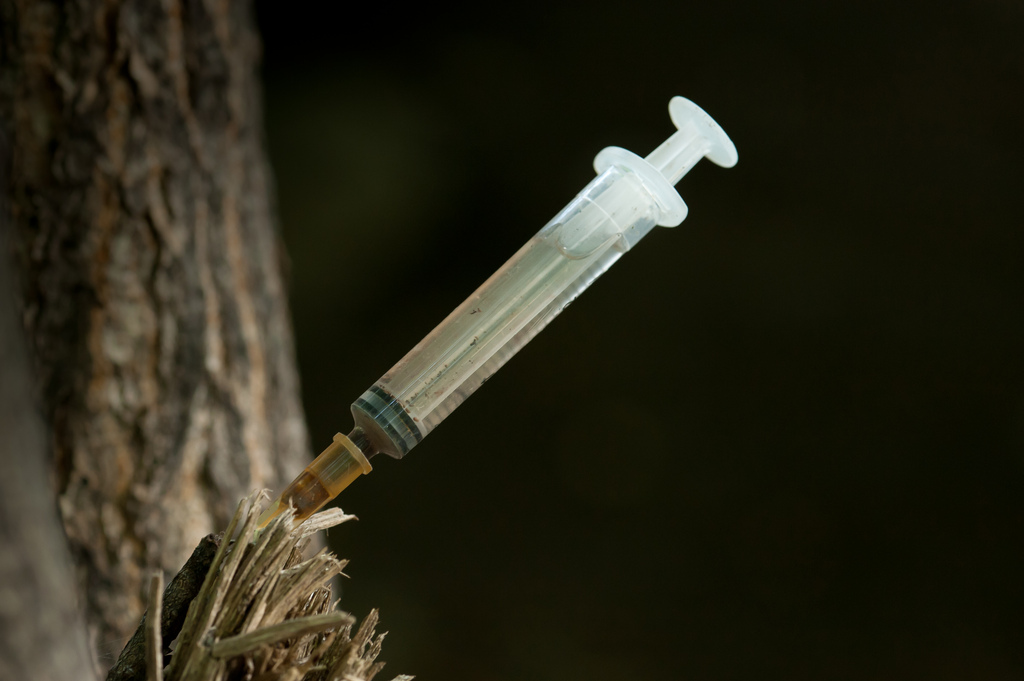 Heroin syringe